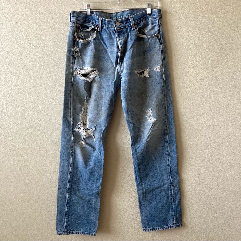 Vintage Men’s Levi’s 501 W35 L36 Button-Fly Jeans